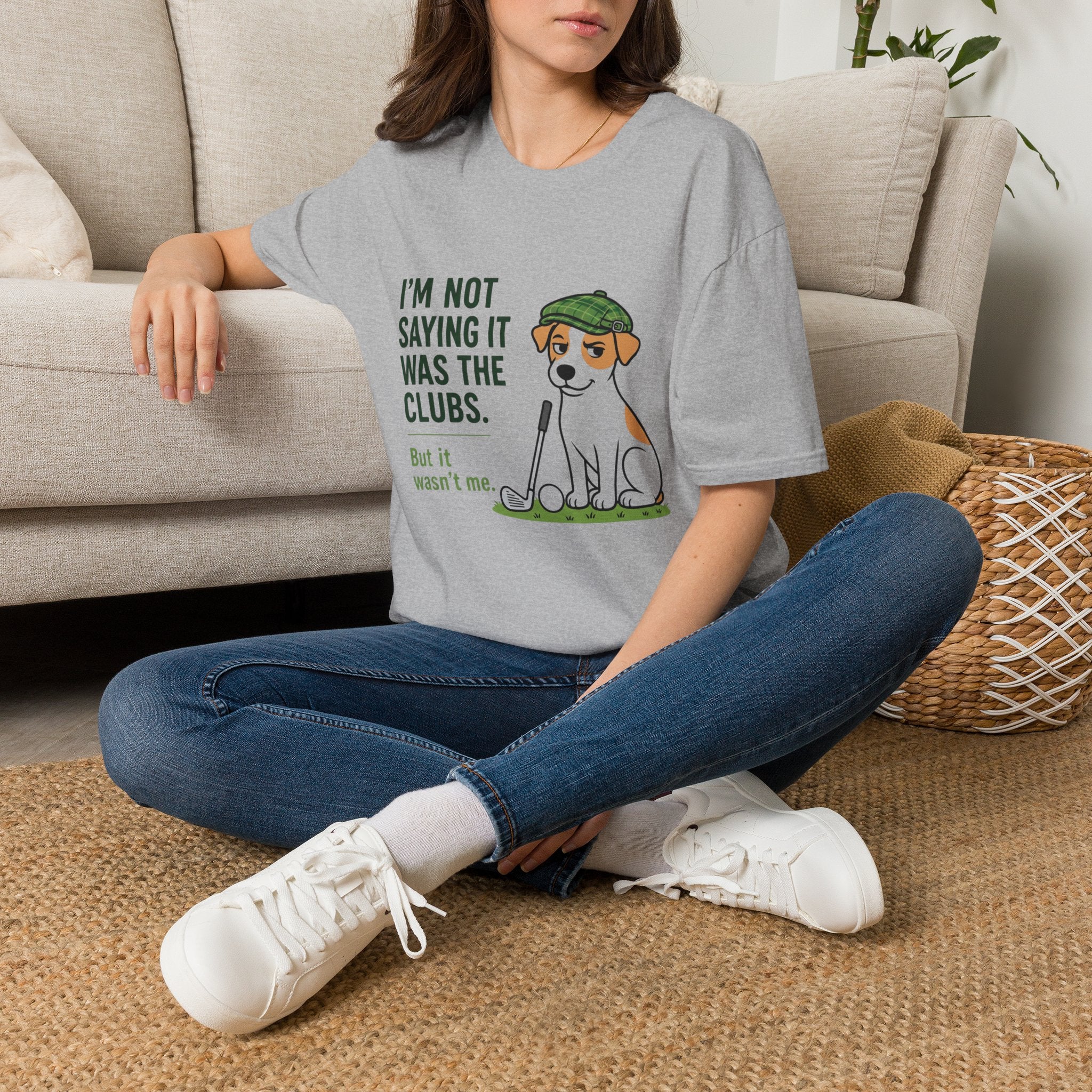 T‑Shirt — "I'm Not Saying It Was the Clubs" Cute Golf Dog Graphic Tee