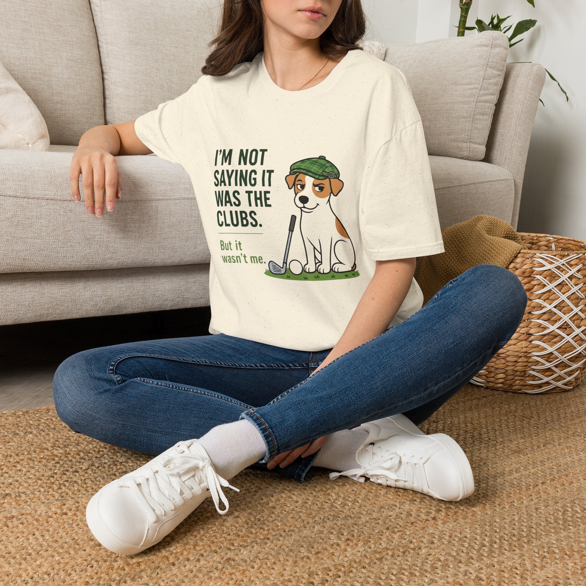 T‑Shirt — "I'm Not Saying It Was the Clubs" Cute Golf Dog Graphic Tee